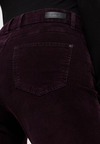 Regular Pantalon Angels en rouge