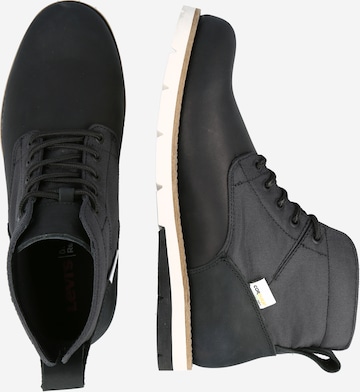 LEVI'S ® - Botas con cordones 'Jax' en negro