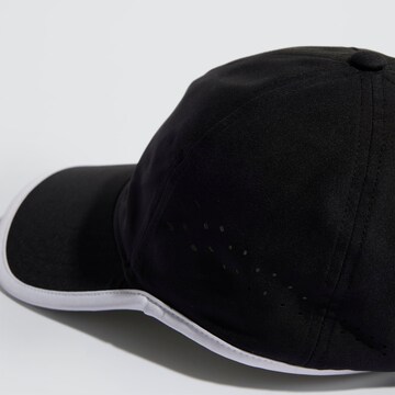 juoda ADIDAS SPORTSWEAR Sportinė kepurė 'Aeroready'
