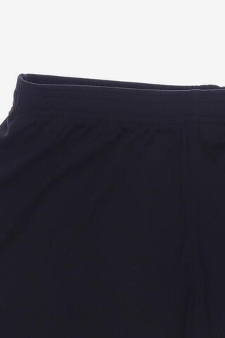 UMBRO Shorts in 34 in Black