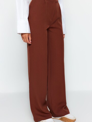 Trendyol Wide Leg Hose in Braun