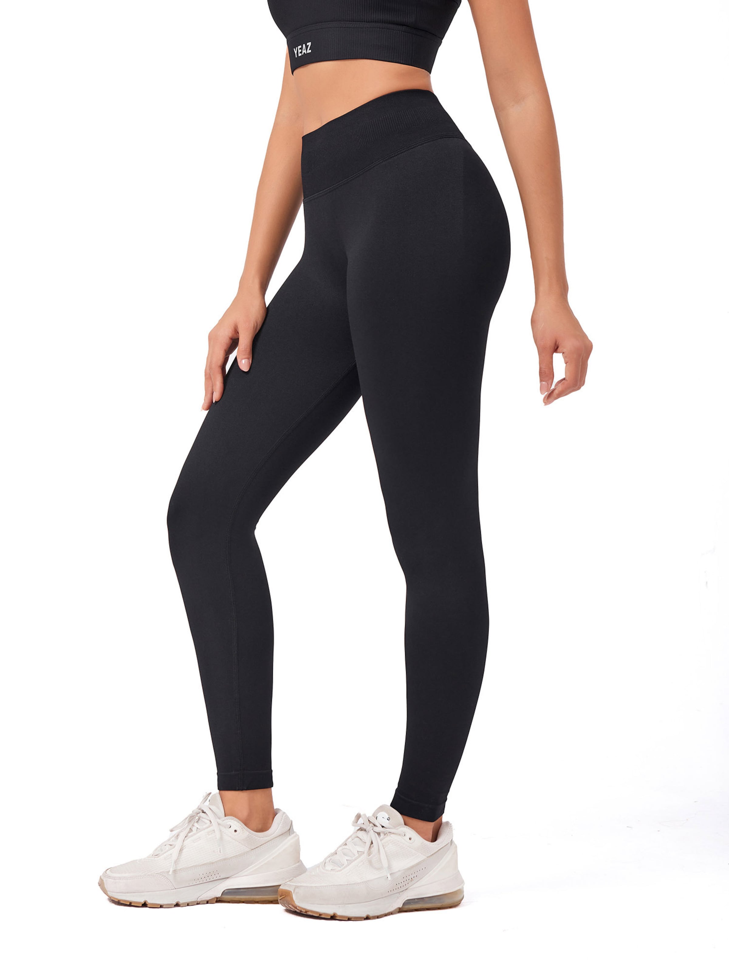 Skinny Pantalon de sport 'Flex' YEAZ en noir