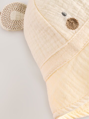 Next Hut in Beige