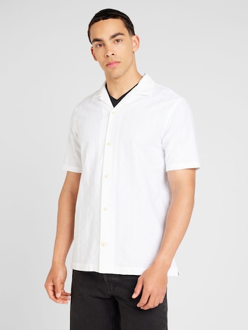 GAP Regular fit Button Up Shirt 'DOBBY' in White: front