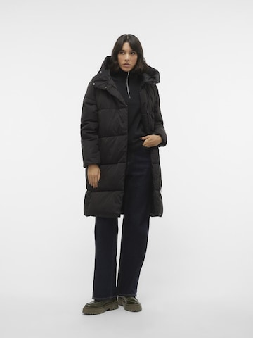 Manteau d’hiver VERO MODA en noir : devant