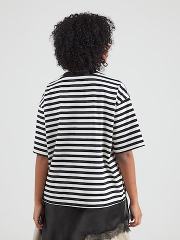 Noisy May Curve Μπλούζα φούτερ 'NMEMBER' σε μαύρο