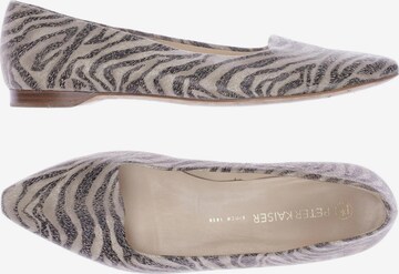 PETER KAISER Flats & Loafers in 39 in Beige: front