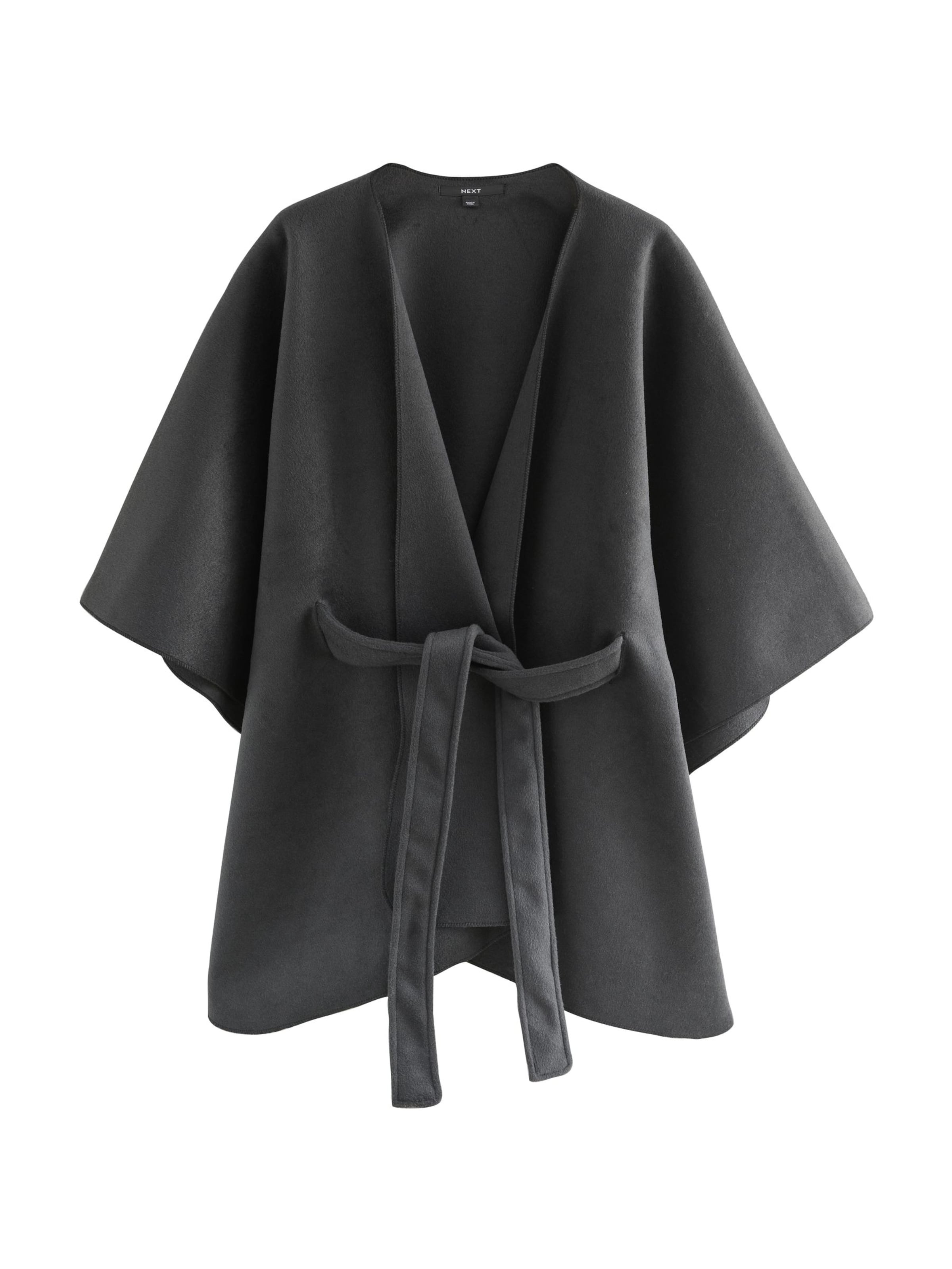 Next Кейп в Серый: спереди