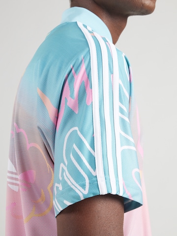 ADIDAS ORIGINALS Tričko 'PRIDE' – oranžová