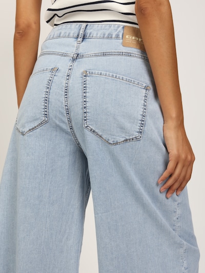 Gang Jeans in 26 in Light blue, Item view