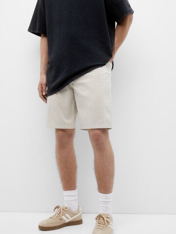 Pull&Bear Regular Chino in Wit: voorkant