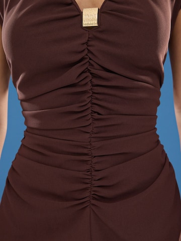 Robe Trendyol en marron