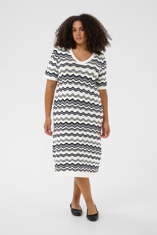 Robe 'Ania' KAFFE CURVE en blanc : devant