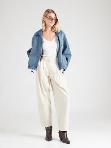 Pulover 'IVY' de la HOLLISTER pe alb