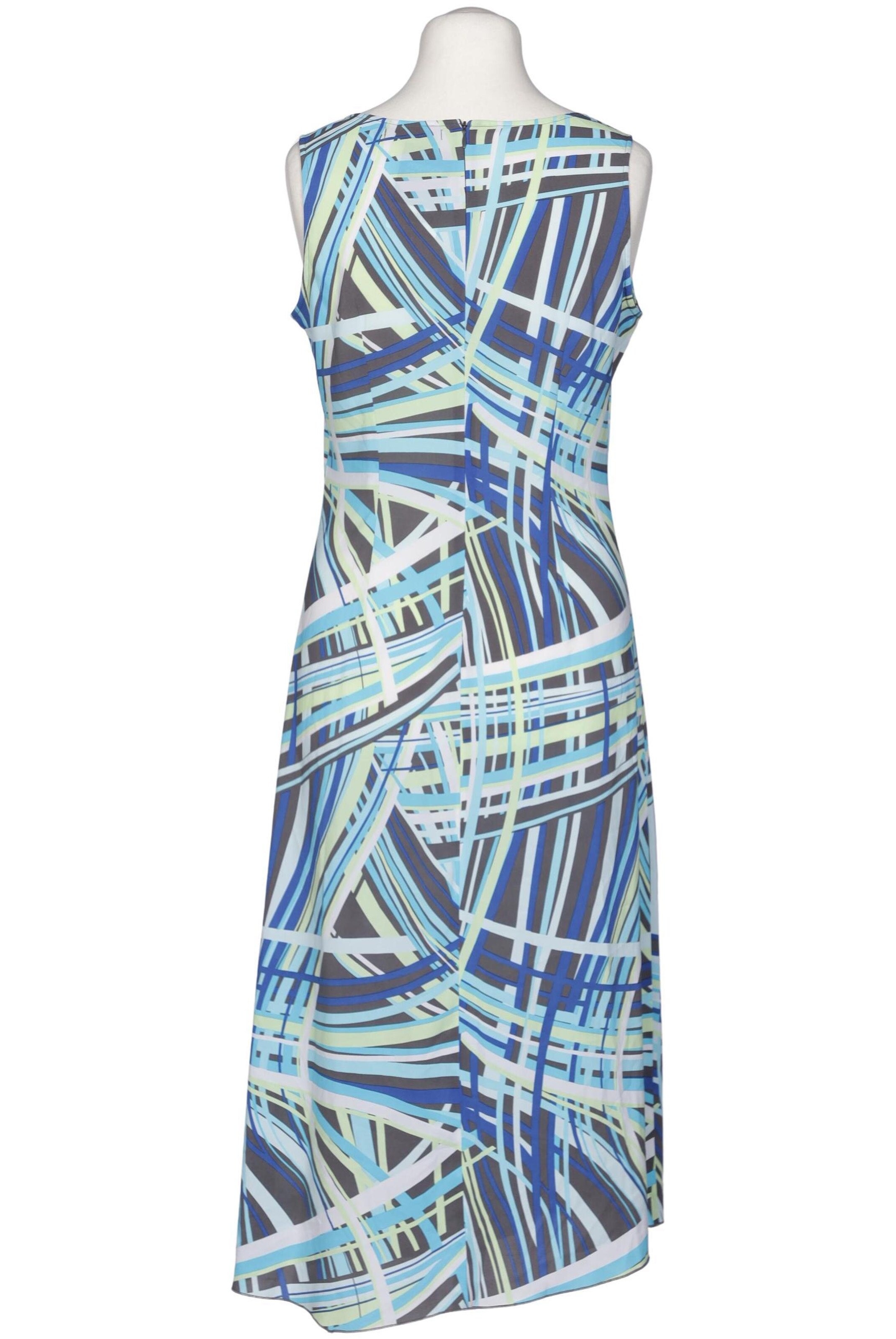 s.Oliver Dress in L in Mixed colors