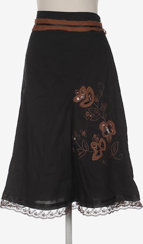 apriori Skirt in L in Black: front