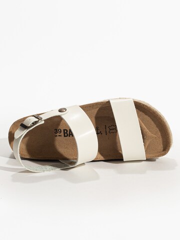 Bayton Sandals 'Kenji' in White