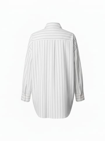 WEARABLE STORIES - Blusa 'Jess' en beige