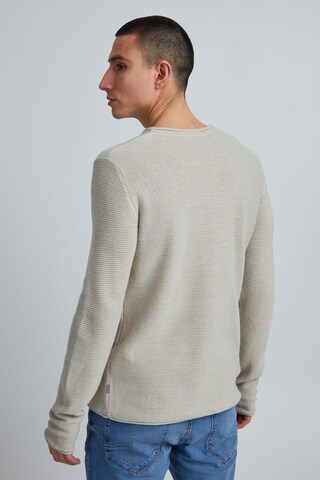 !Solid Pullover in Beige
