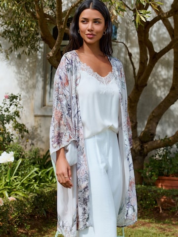 Next Kimono in Wit