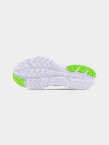 Chaussure de course 'KINVARA 16' saucony en vert