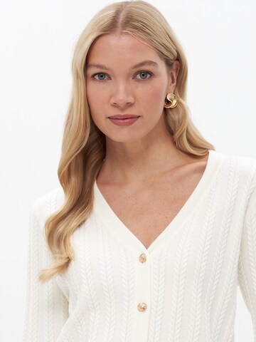 Passioni Knit Cardigan in Beige