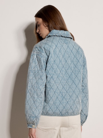 Veste bavaroise ' ' Apricot en bleu