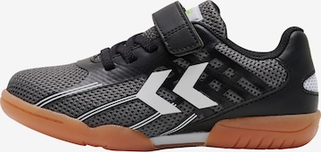 Hummel Athletic Shoes in Black: front