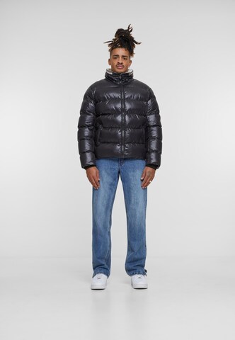 Urban Classics Vinterjacka i svart