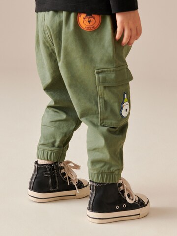 Tapered Pantaloni di Next in verde
