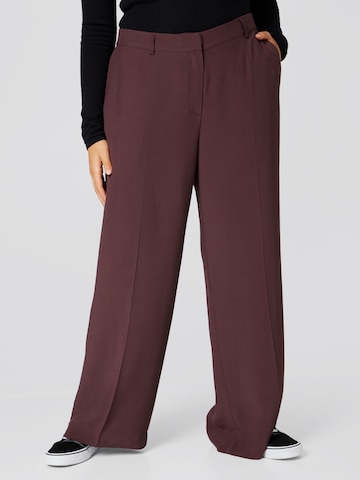 A LOT LESS Wide leg Pleated Pants 'Daliah' in Brown