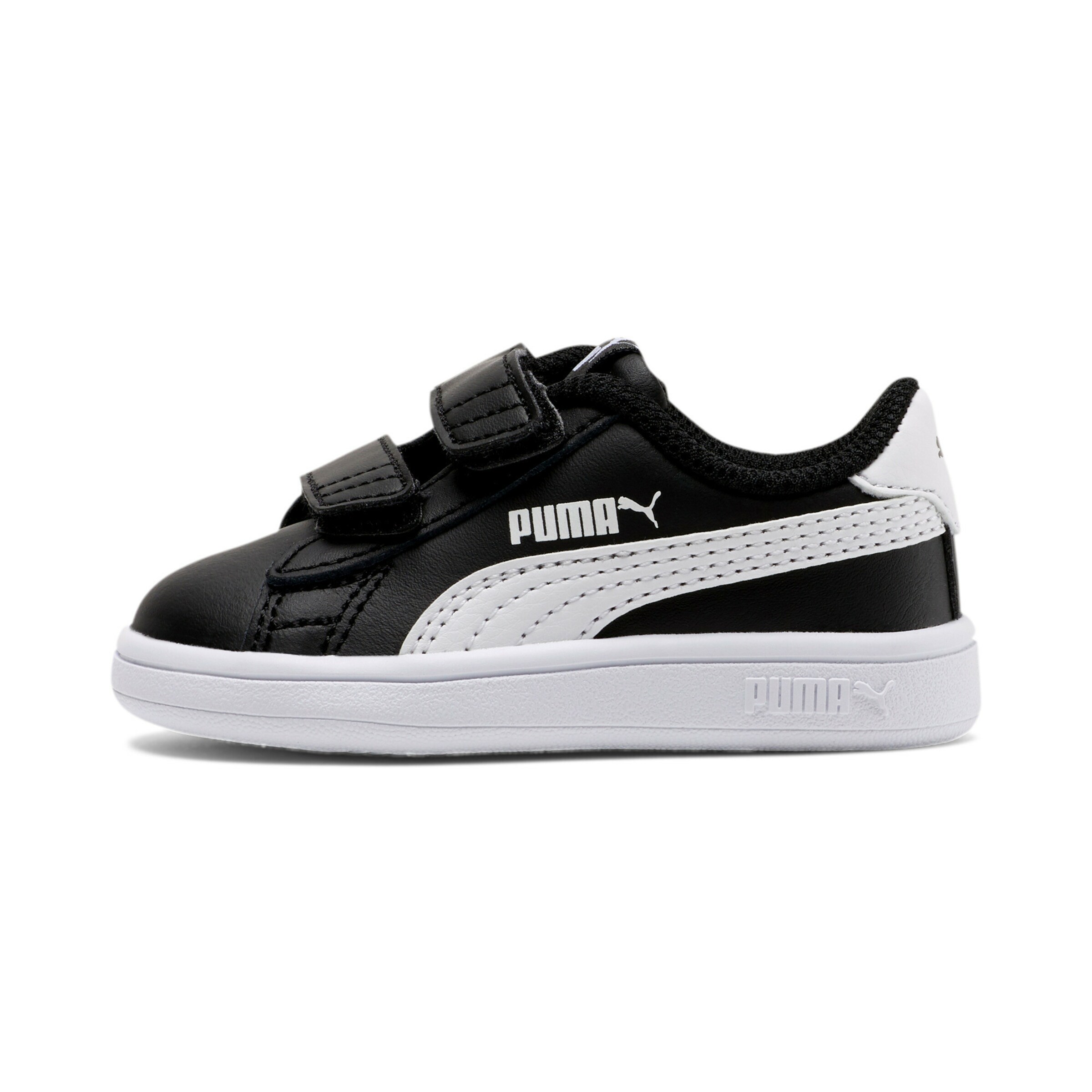 PUMA Trainers 'Smash V2' in Black: front