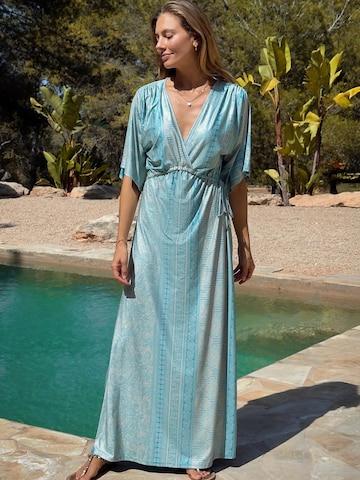 Chic by Lirette Dress 'Kimono Lotus Guna' in Blue: front