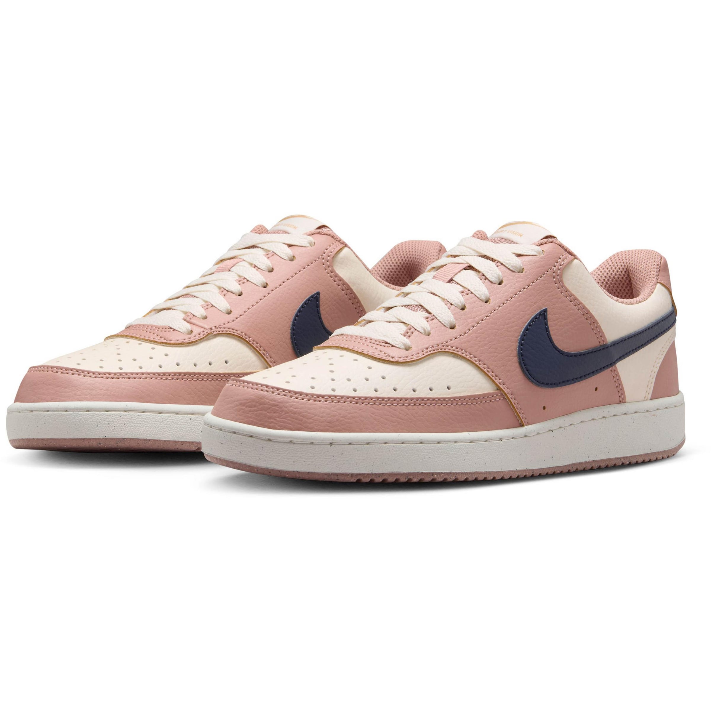 NIKE Sneaker 'Court Vision' in Beige