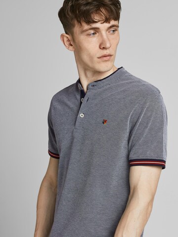 JACK & JONES Poloshirt 'WIN MAO' in Grau