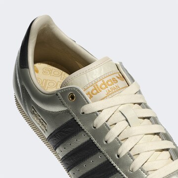 Baskets basses 'Japan' ADIDAS ORIGINALS en argent