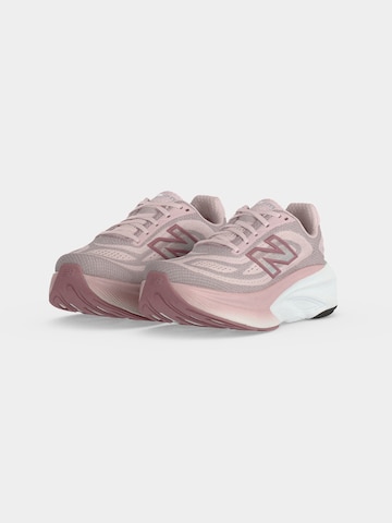 Chaussure de course 'More' new balance en rose