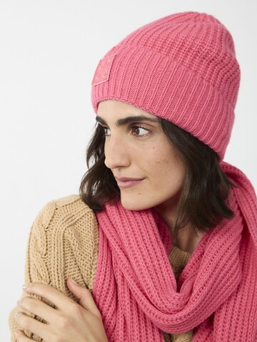 CODELLO Beanie in Pink: front