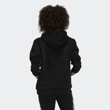 ADIDAS ORIGINALS Tréning póló 'Adicolor Essentials Fleece' - fekete