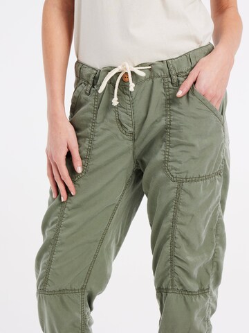 PROTEST Regular Broek 'PRTLEAF' in Groen