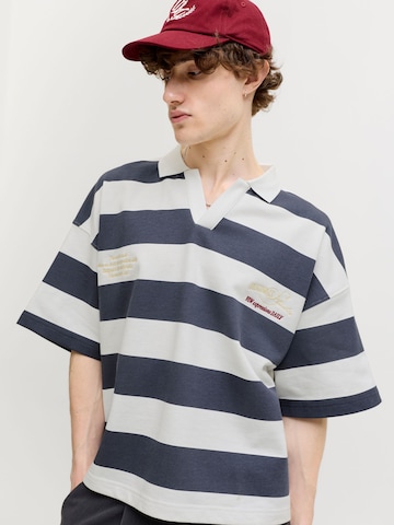 JACK & JONES Sweatshirt in Grau
