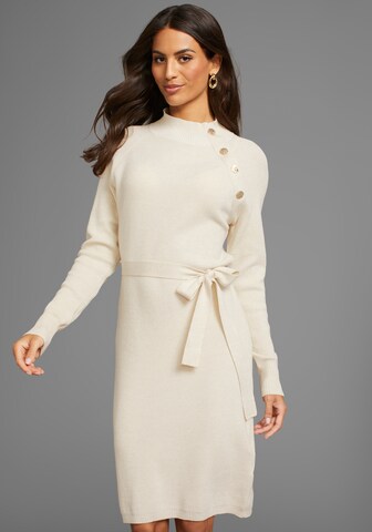 LAURA SCOTT Knitted dress in Beige: front