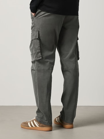 Next Loosefit Hose in Grün