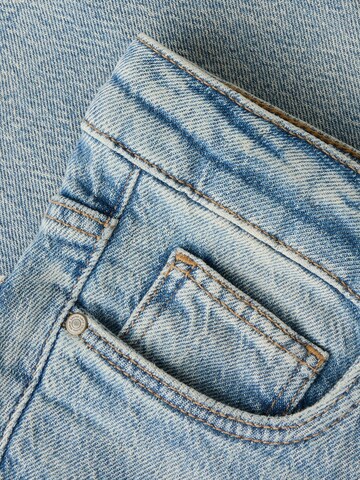 LMTD Flared Jeans in Blau