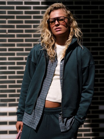 self. Sweatvest in Blauw: voorkant