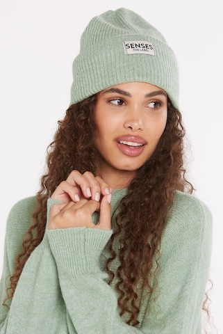 SENSES.THE LABEL Beanie in Green: front