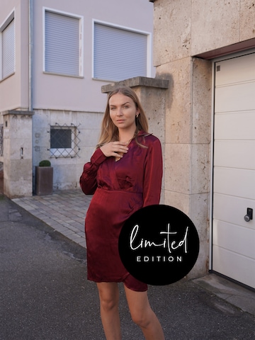 ABOUT YOU Limited Jurk 'Genia' in Rood: voorkant