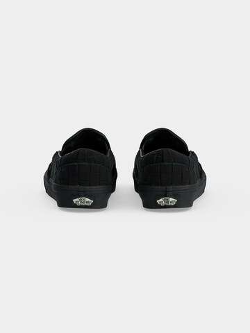 VANS Слипоны 'Classic' в Черный