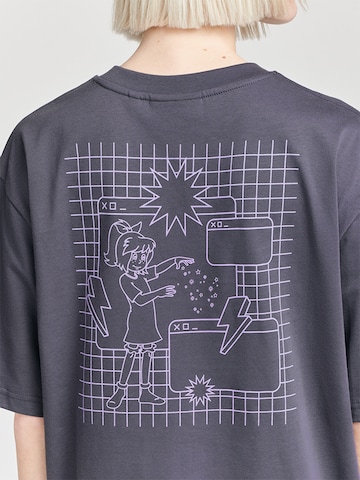 T-Shirt 'Blocksberg' ABOUT YOU x StayKid en gris
