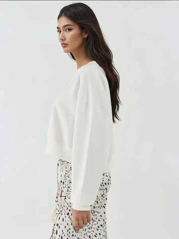 HiccupSweater majica - bijela boja
